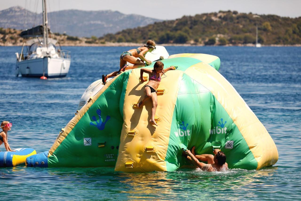 Glamping Resort Festa Kornati Pristanisce Exterior foto